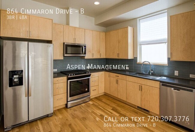 Building Photo - 864 Cimmaron Drive-B