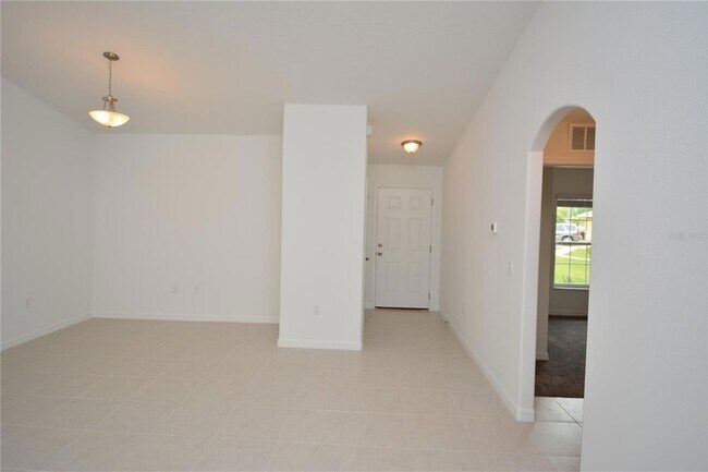 Building Photo - 31 Zoeller Ct