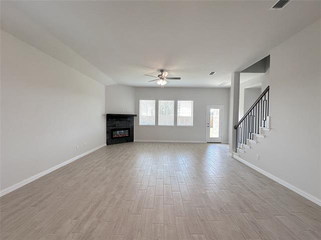 Building Photo - 808 Birdie Dr