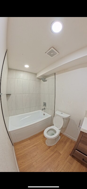 Building Photo - 2806 W Melvin St