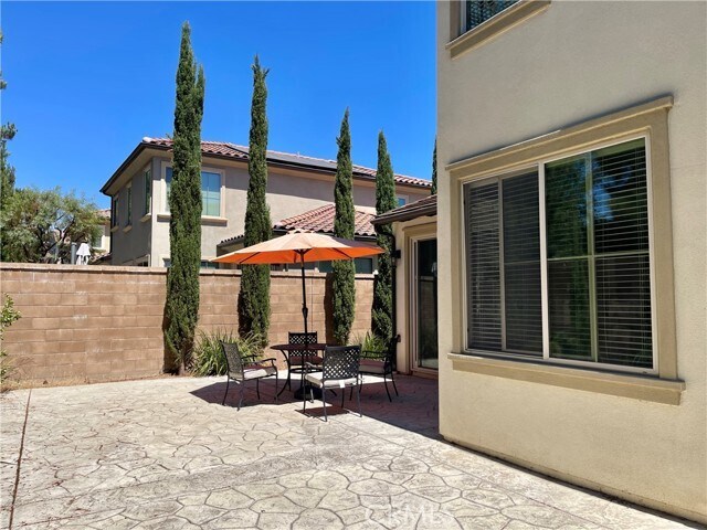 Building Photo - 107 Bright Poppy