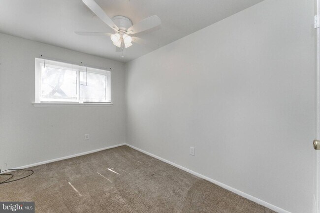 Building Photo - 222 Stony Way