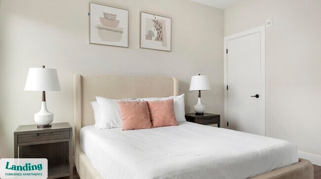 Building Photo - 1999 E Boston St