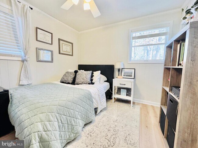 Building Photo - 1101 Harbour Dr