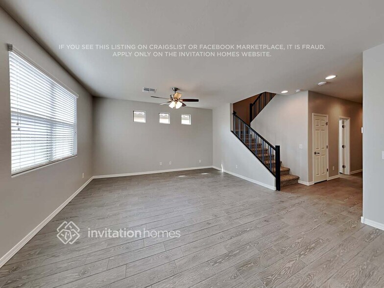 Building Photo - 5735 W Illini St