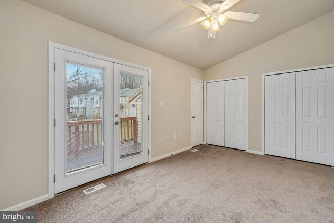 Building Photo - 3271 Westdale Ct