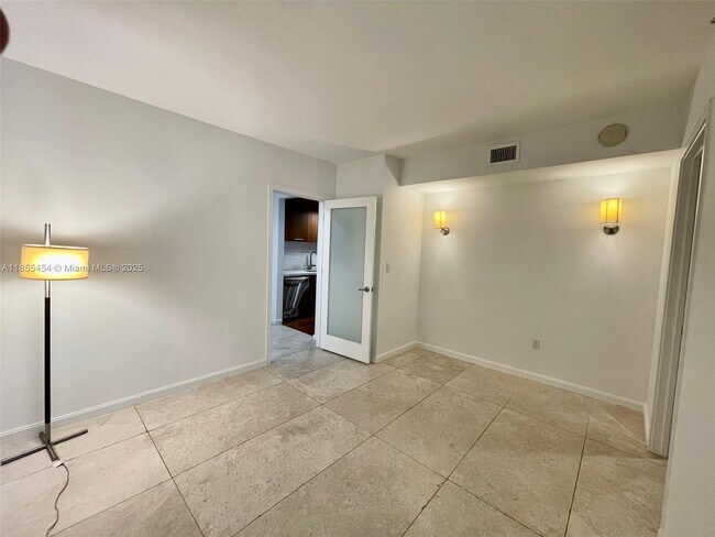 Building Photo - 50 Biscayne Blvd