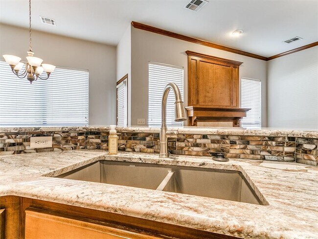 Building Photo - 8401 NW 107th St