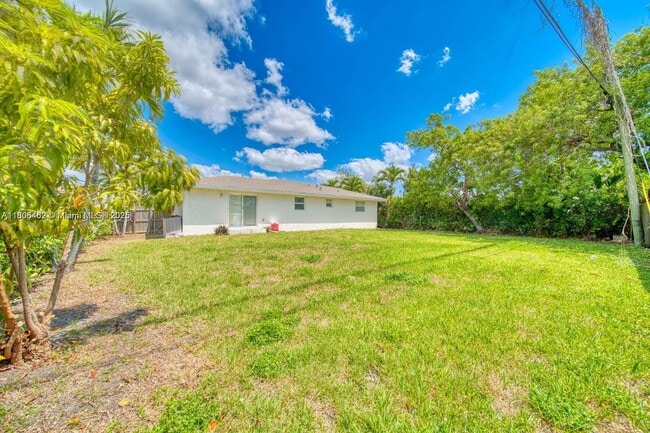 Building Photo - 11492 SW 190th Terrace Rd
