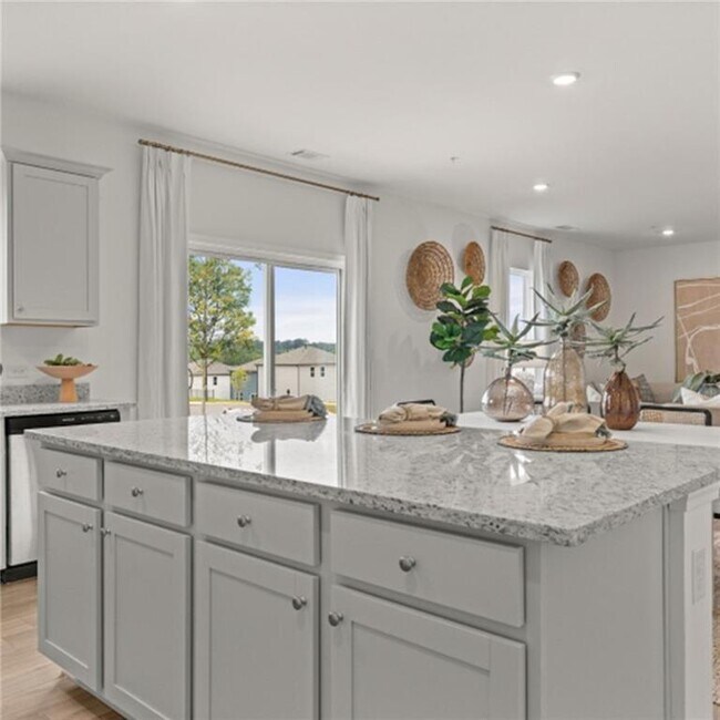 Building Photo - 2084 Pecan Dr