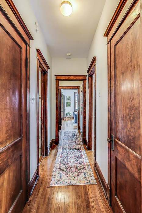 Building Photo - 535 S Lombard Ave