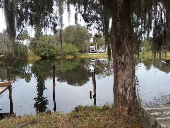 Building Photo - 6540 Lincoln Rd