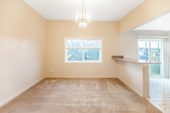 Building Photo - 245 Chenery St