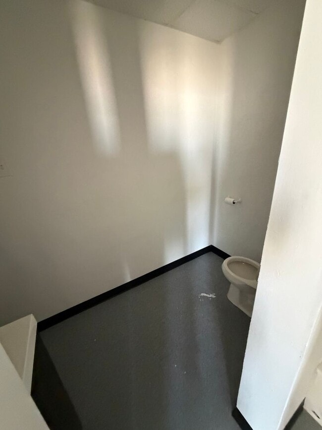 Building Photo - Price Main Street Triplex