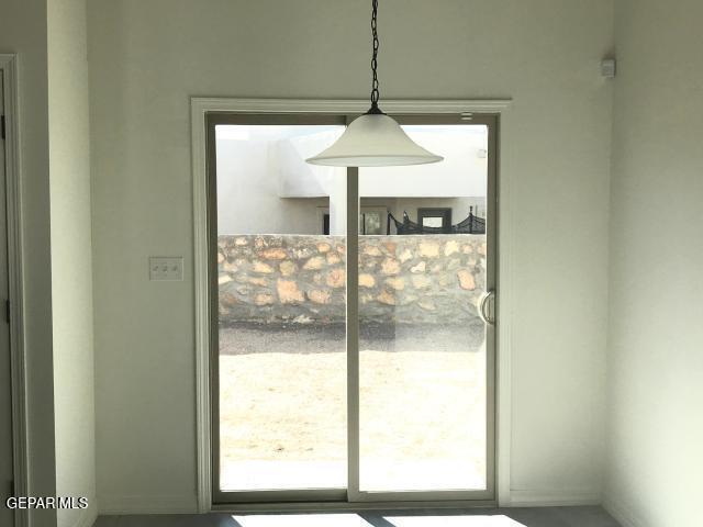 Building Photo - 809 Chillington Rd