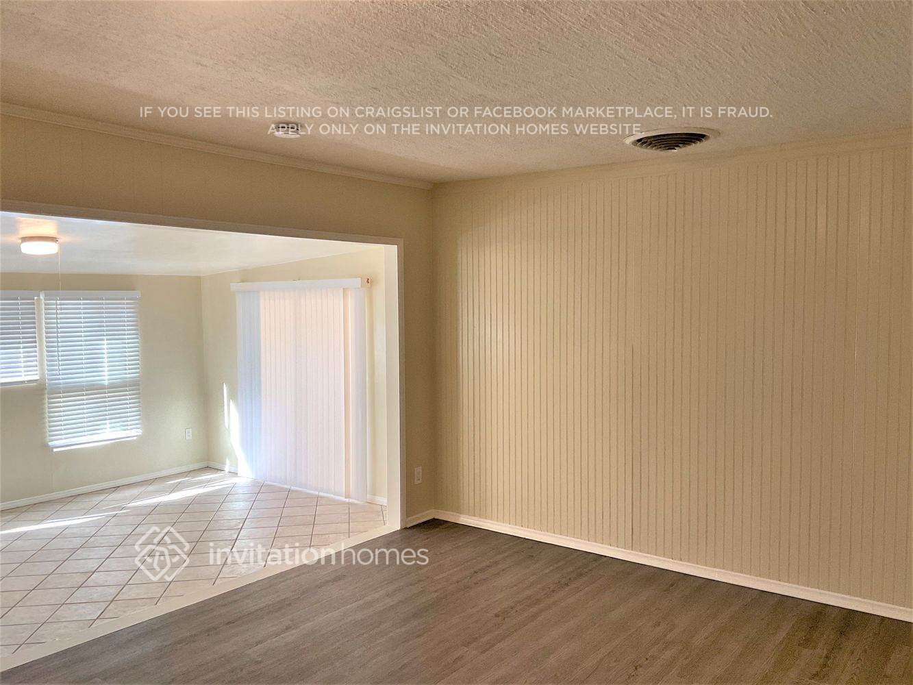 Building Photo - 10147 Aldea Ave