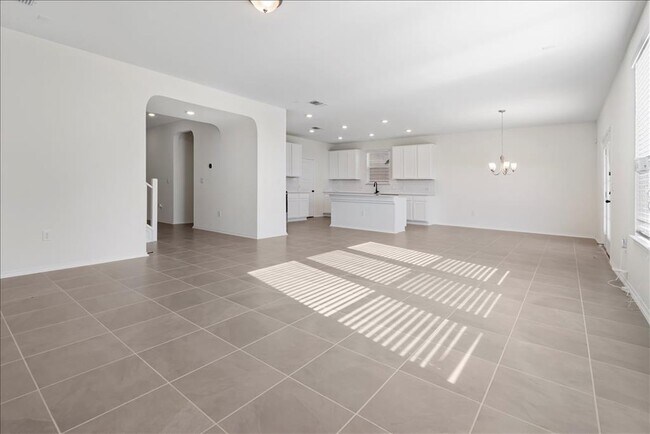 Building Photo - 18501 Spotted Eagle Ln