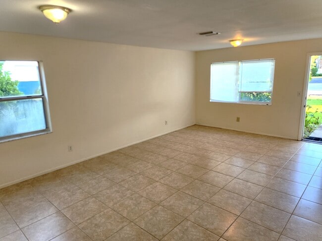 Building Photo - 124 Palmetto Ave