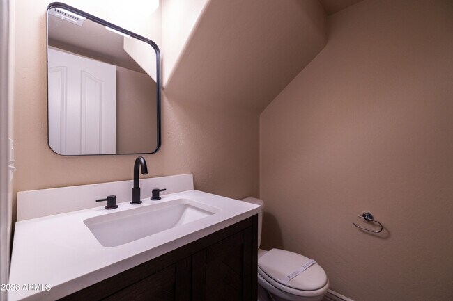 Building Photo - 1531 S Longspur Ln