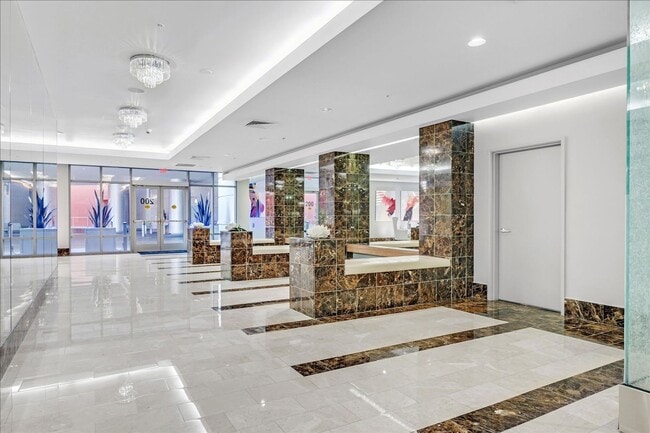 Building Photo - Dual Masters & Incredible Strip Views, 37th Floor or Allure