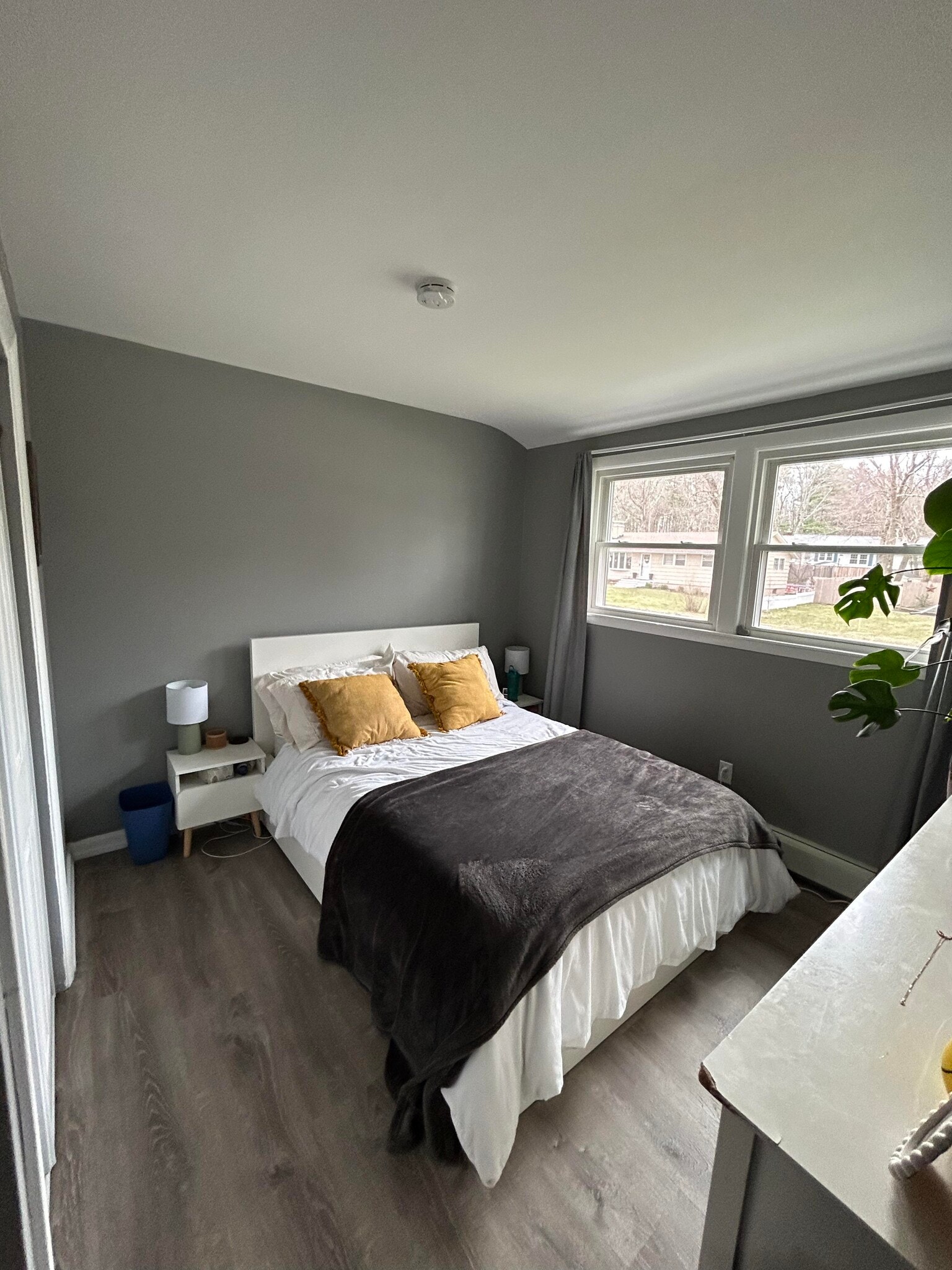 Building Photo - 10 Dwight Ave