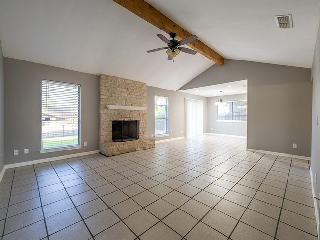 Building Photo - 4804 Broadhill Dr