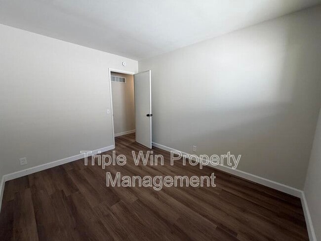Building Photo - 1265 Central Pkwy