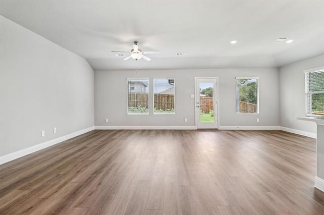 Building Photo - 407 Stagg St