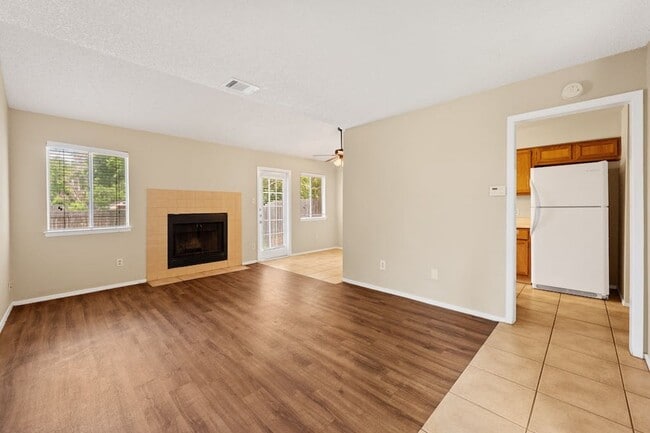 Building Photo - 7602 Woodstone Cove
