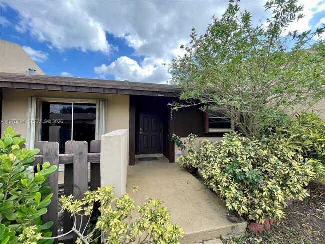 Building Photo - 11315 SW 123rd Ave