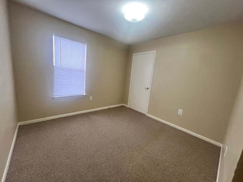 Building Photo - 3503 Camino Real