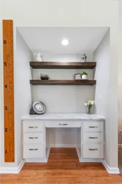 Building Photo - 1813 W Edward Ct