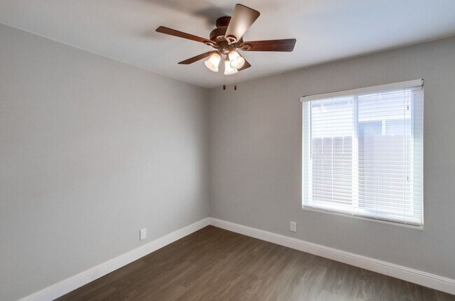 Building Photo - Single Level Poway Home on a Corner Lot