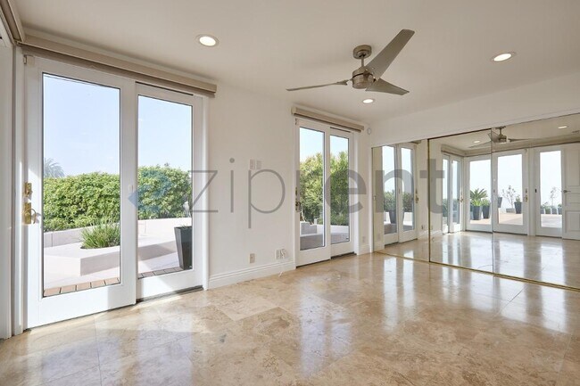 Building Photo - 227 Milford Dr