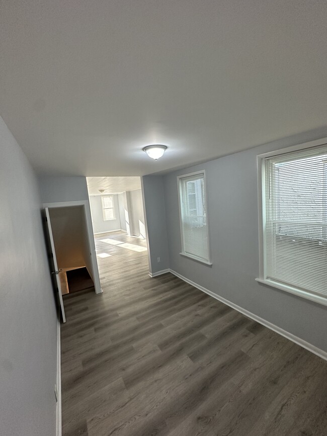 DINING ROOM - 3172 Chatham St