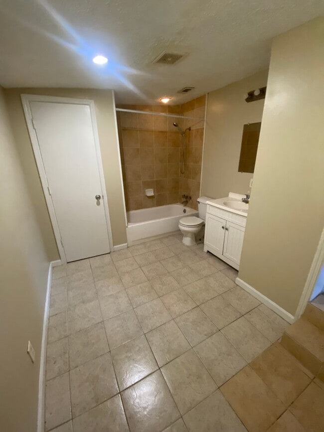 Building Photo - **ON HOLD**3 Bedroom / 2 Bathroom Home for Rent in Columbus, GA***