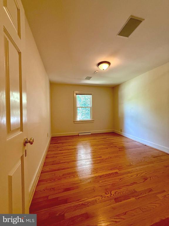 Building Photo - 1614 Littlepage St
