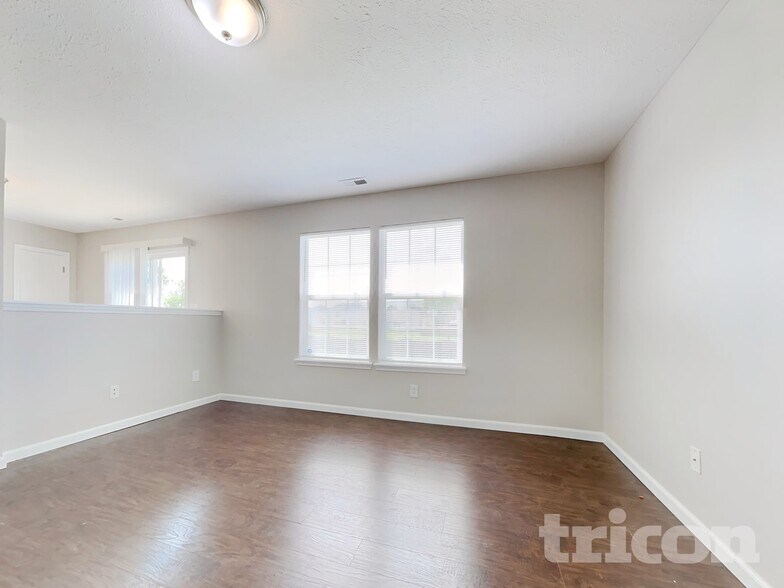 Building Photo - 2240 Prairie Fire Ln