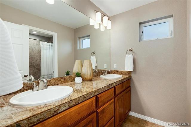Building Photo - 787 Kendall Ct