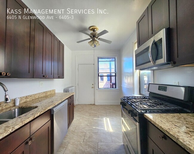 Primary Photo - 6405 N Glenwood Ave