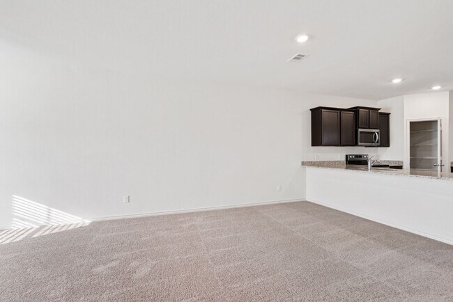Building Photo - 213 Sunnymeade Ln