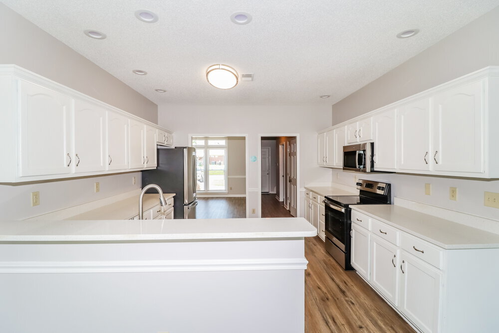 Building Photo - 6544 Misslow Cove