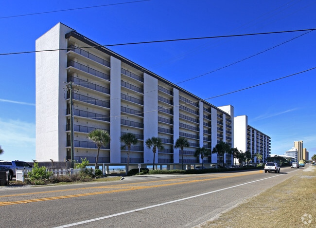 Building Photo - Seachase