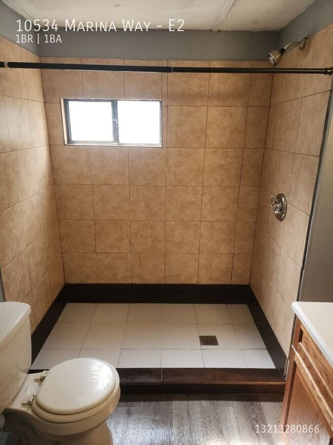 Building Photo - 10534 Marina Way