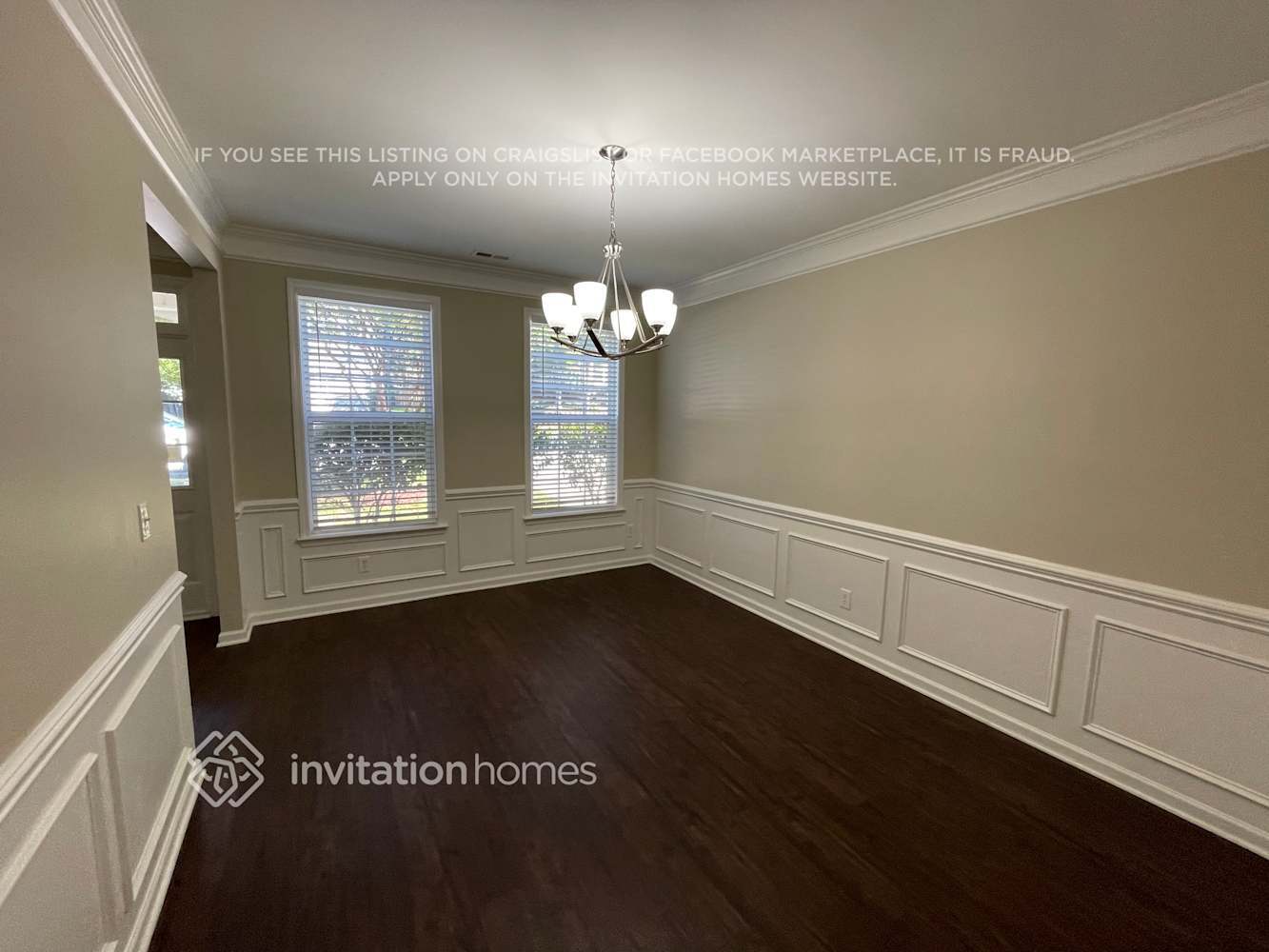 Building Photo - 12231 Fullerton Ct