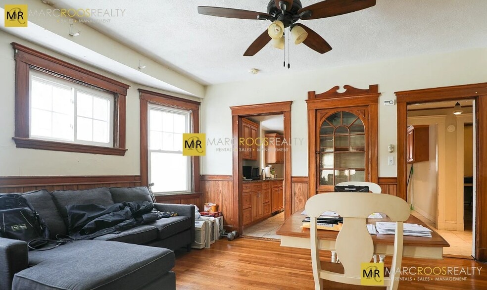 Building Photo - 6 Oliva Rd