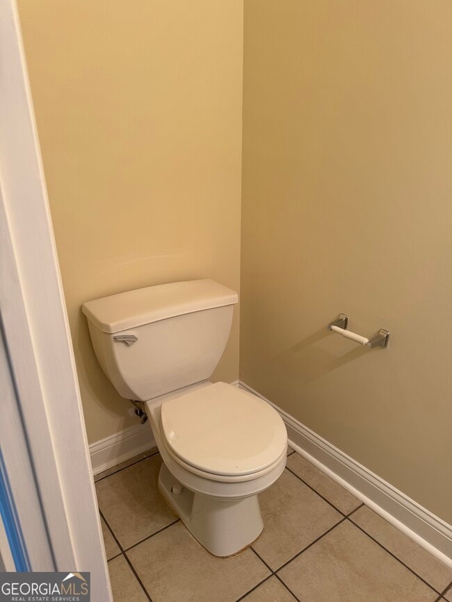 Building Photo - 135 Logmont Trace