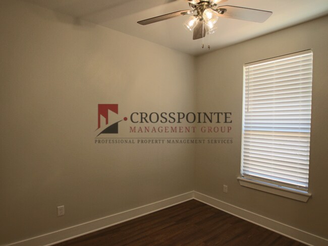 Building Photo - Luxury 3 Bedroom 2 Bath Townhomes in Bullard ISD!