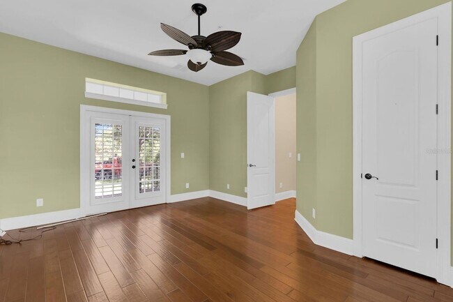 Building Photo - 2851 Dorell Ave