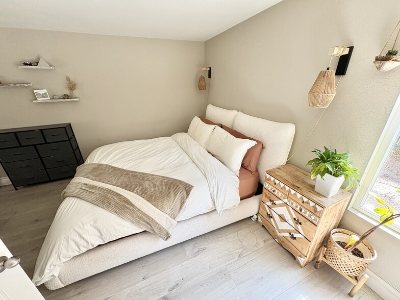 Building Photo - 2362 Hosp Way